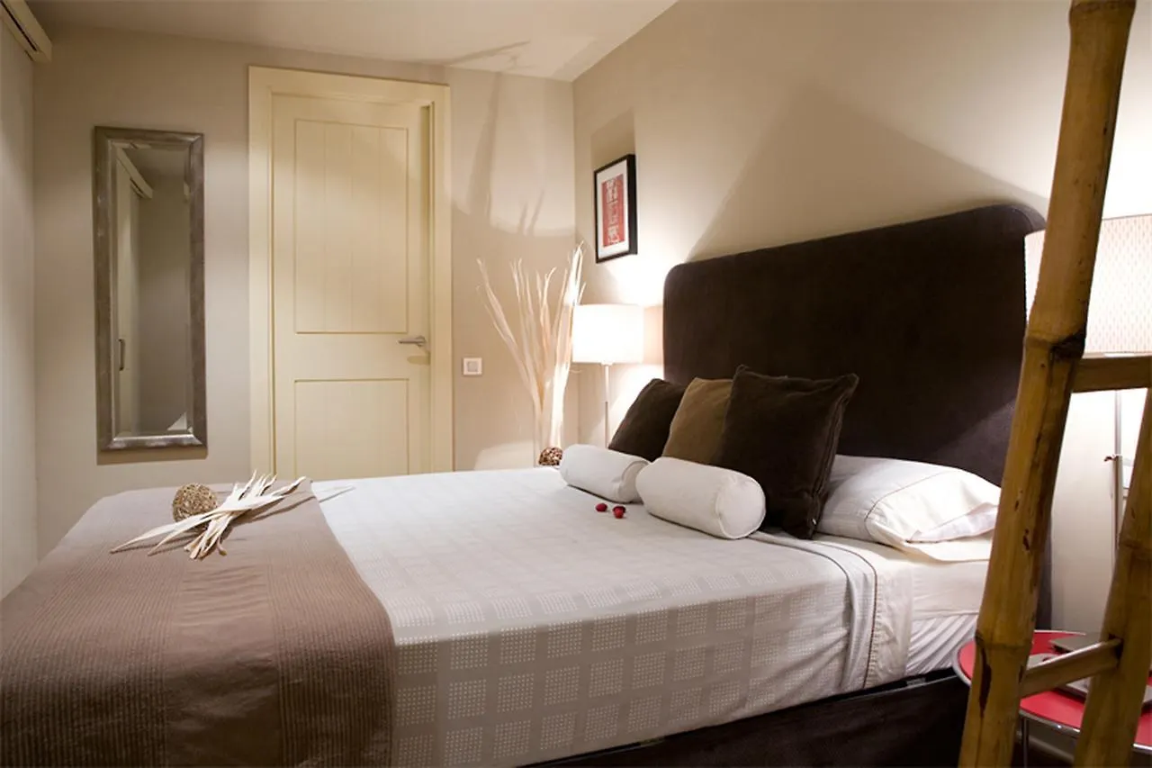 Apartments Barcelona & Home Deco Columbus Spain